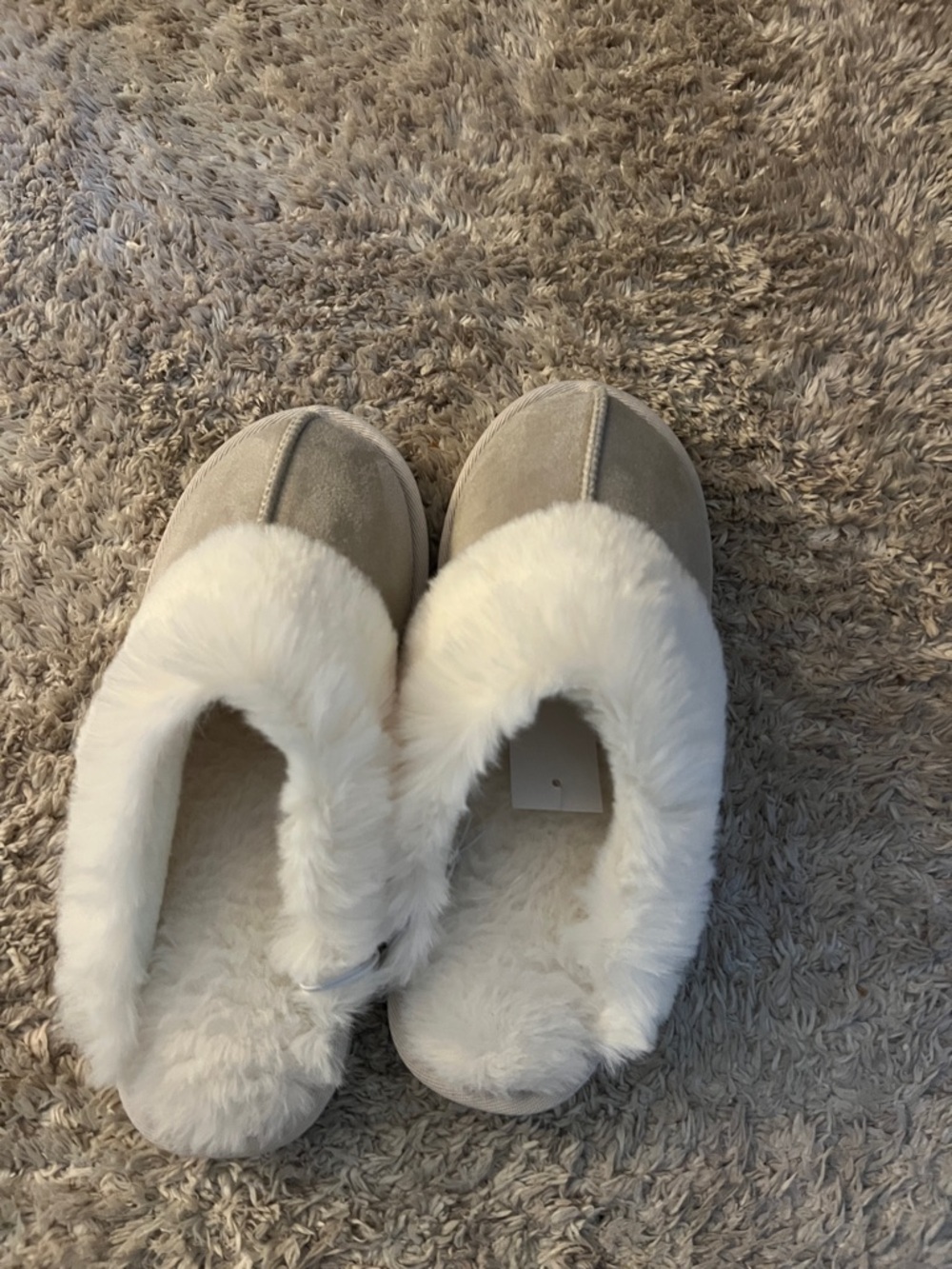 Cozy Women's Faux Fur Lined Slipper - Cream